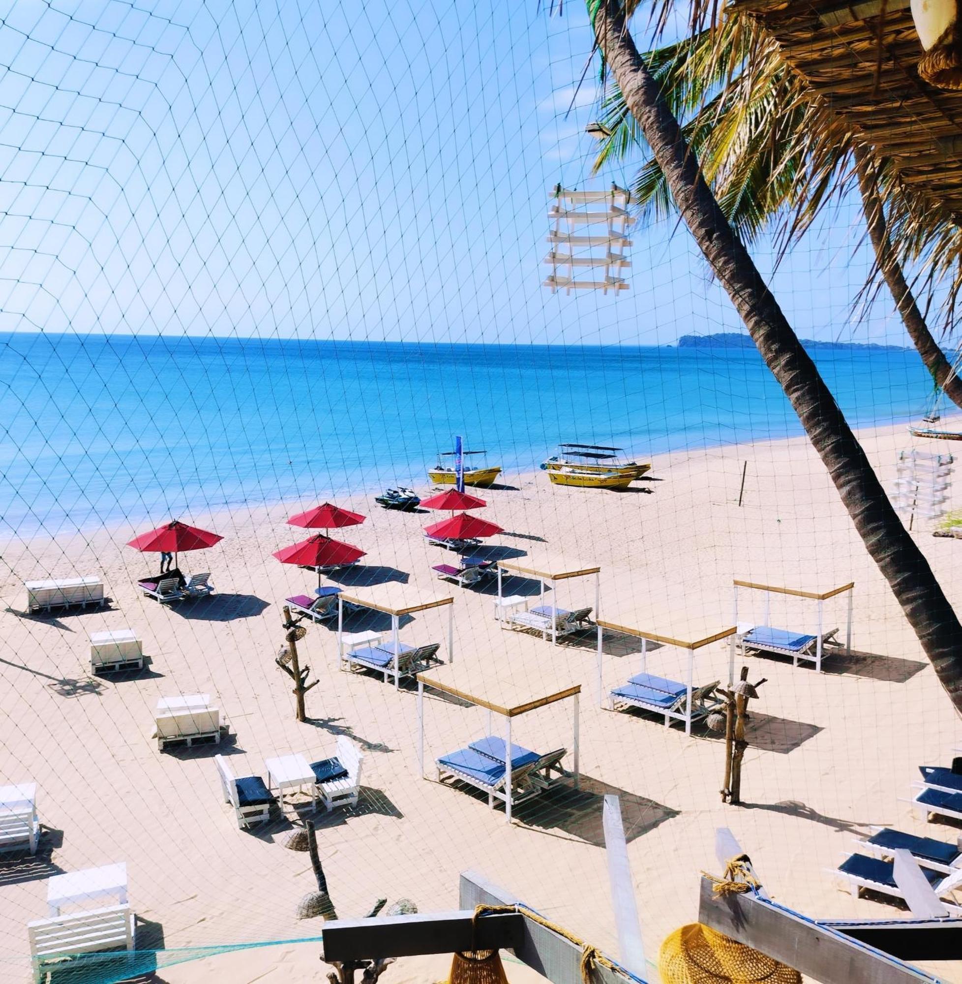French Garden Pragash Beach Hotel Trincomalee Esterno foto